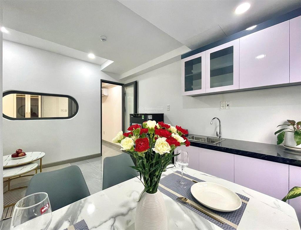 1 phòng ngủ gần chợ bà chiểu bùi đình túy học viện cán bộ chu văn an có hầm xe thang máy full nt