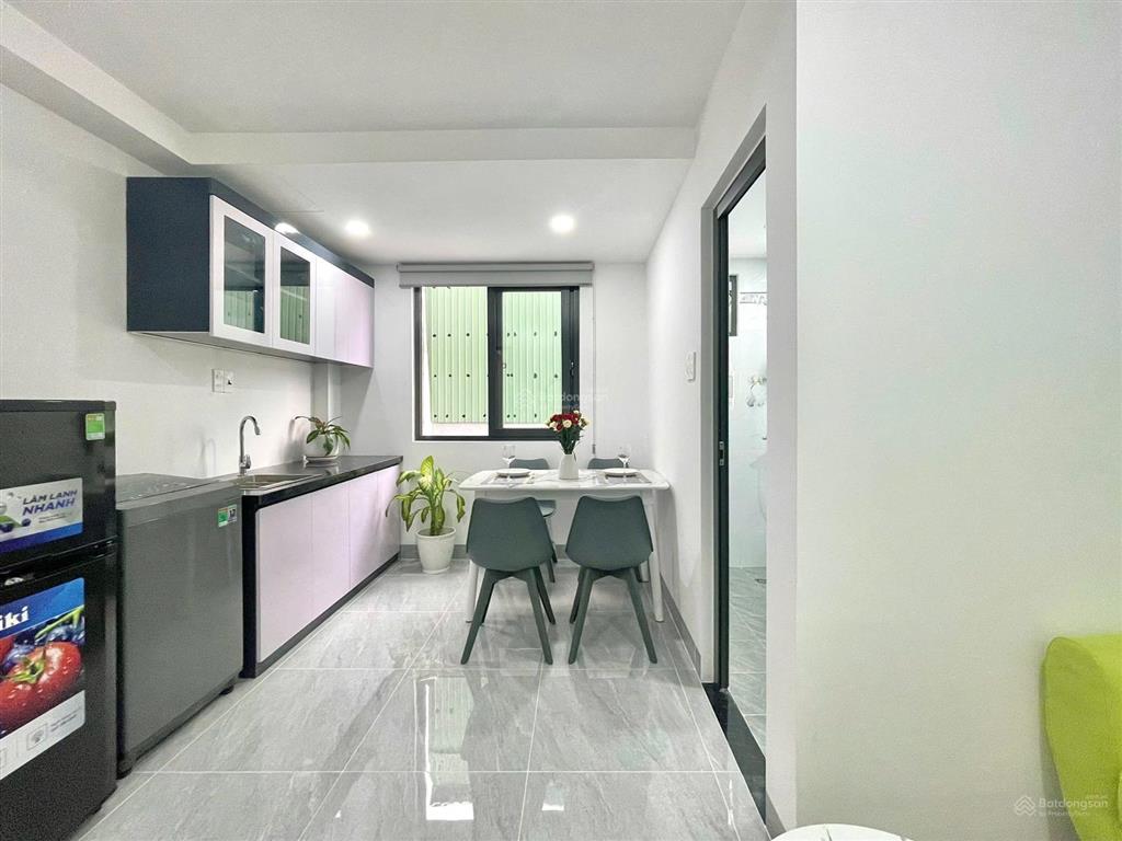 1 phòng ngủ gần chợ bà chiểu bùi đình túy học viện cán bộ chu văn an có hầm xe thang máy full nt