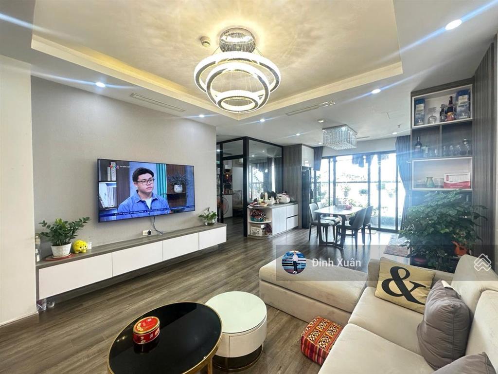 Bán nhanh tập thể chùa láng 65m 2 ngủ thoáng sáng oto full đồ ở ngay