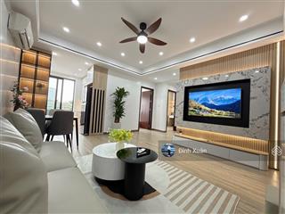 Bán gấp nhà tập thể ngay láng hạ 60m 2 ngủ thoáng sáng oto full đồ ở ngay