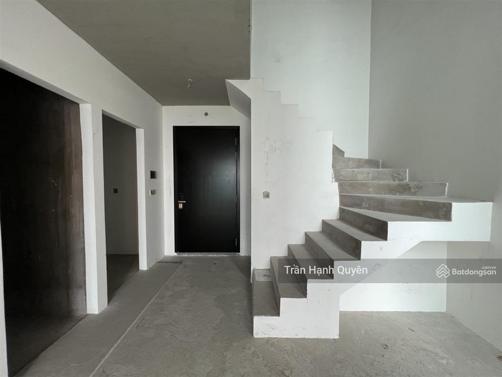 Duplex 3pn  133m2  nhà trống  giá tốt nhất hiện tại  14,8 tỷ bao trọn  ban công nhìn landmark