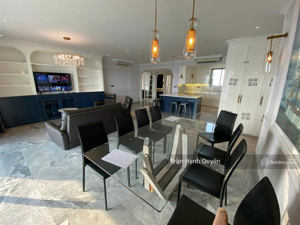 View sông triệu đô  diện tích lớn 204m2  giá 18.5 tỷ nhận sổ ngay  thiết kế đẹp chỉnh chu  4pn