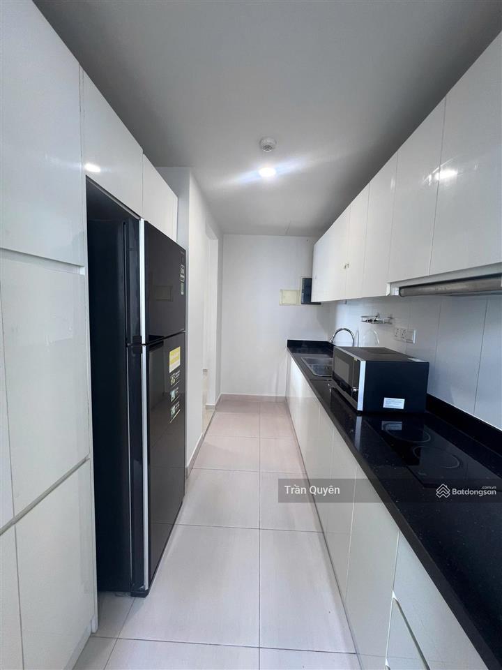 Update căn hộ 2pn diện tích lớn nhất 98m2  giá tốt nhất 8,2 tỷ nhận nhà liền  tầng cao