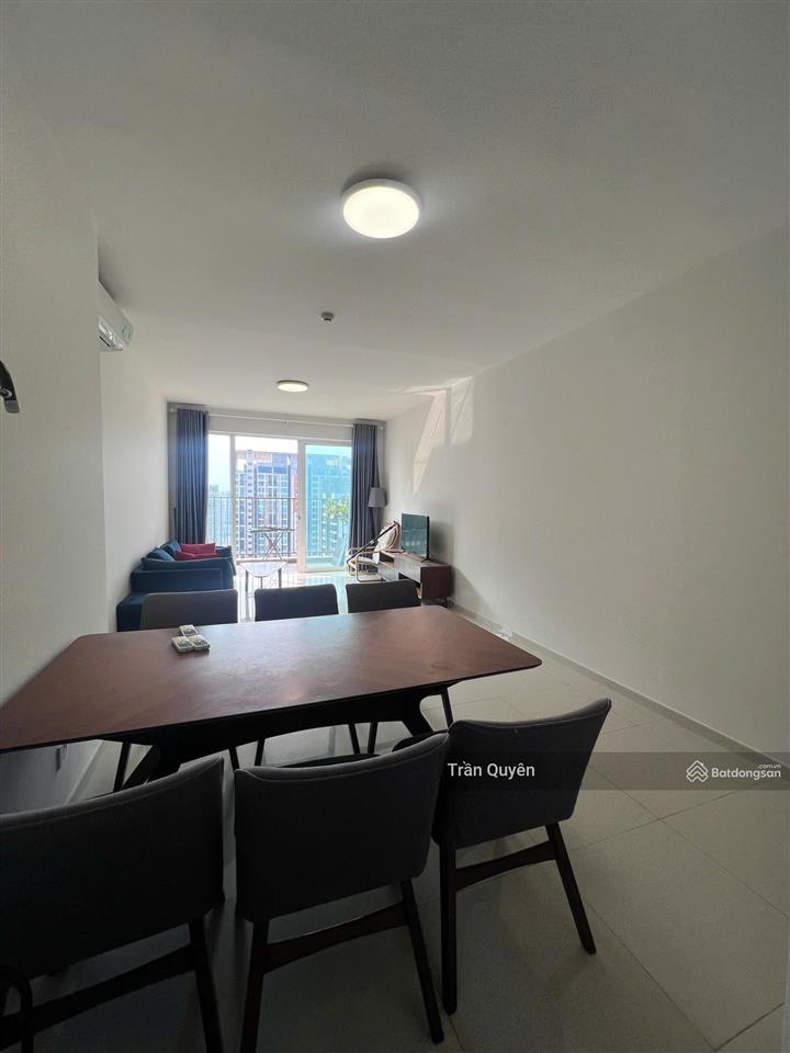 Update căn hộ 2pn diện tích lớn nhất 98m2  giá tốt nhất 8,2 tỷ nhận nhà liền  tầng cao