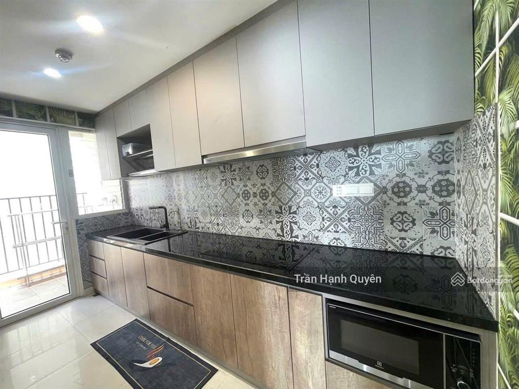 Tầng cao  ban công đông nam 2pn  94m2  8,5 tỷ  sổ  nhà siêu siêu mới  dọn vào ở ngay