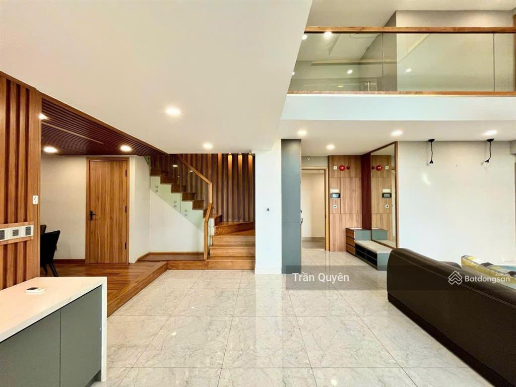 Đơn giá 74tr/m2 tại quận 2 hiện tại!! duplex 4pn + kho  18,5 tỷ  250m2  tầng thấp hướng mát