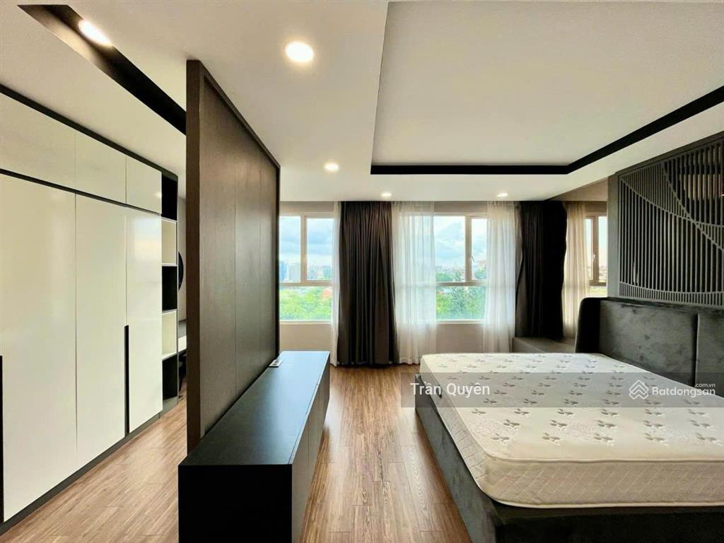 Đơn giá 74tr/m2 tại quận 2 hiện tại!! duplex 4pn + kho  18,5 tỷ  250m2  tầng thấp hướng mát