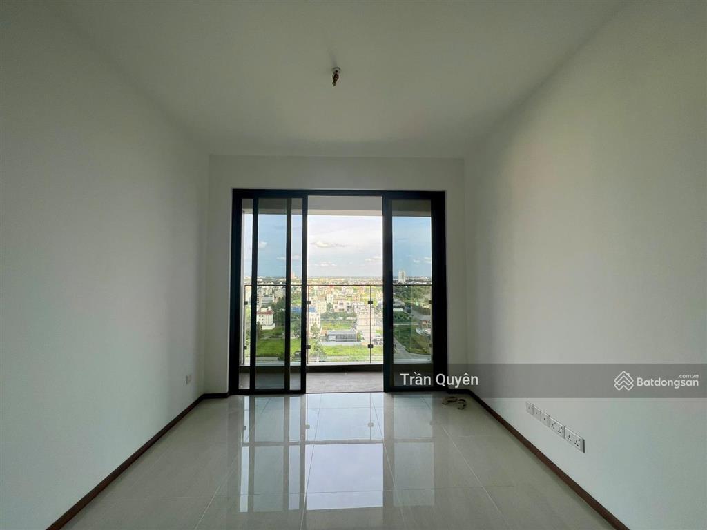 Update giá hot  2pn  8 tỷ bao trọn  79m2  chốt nhanh mới còn  tầng cao, ban công view sông