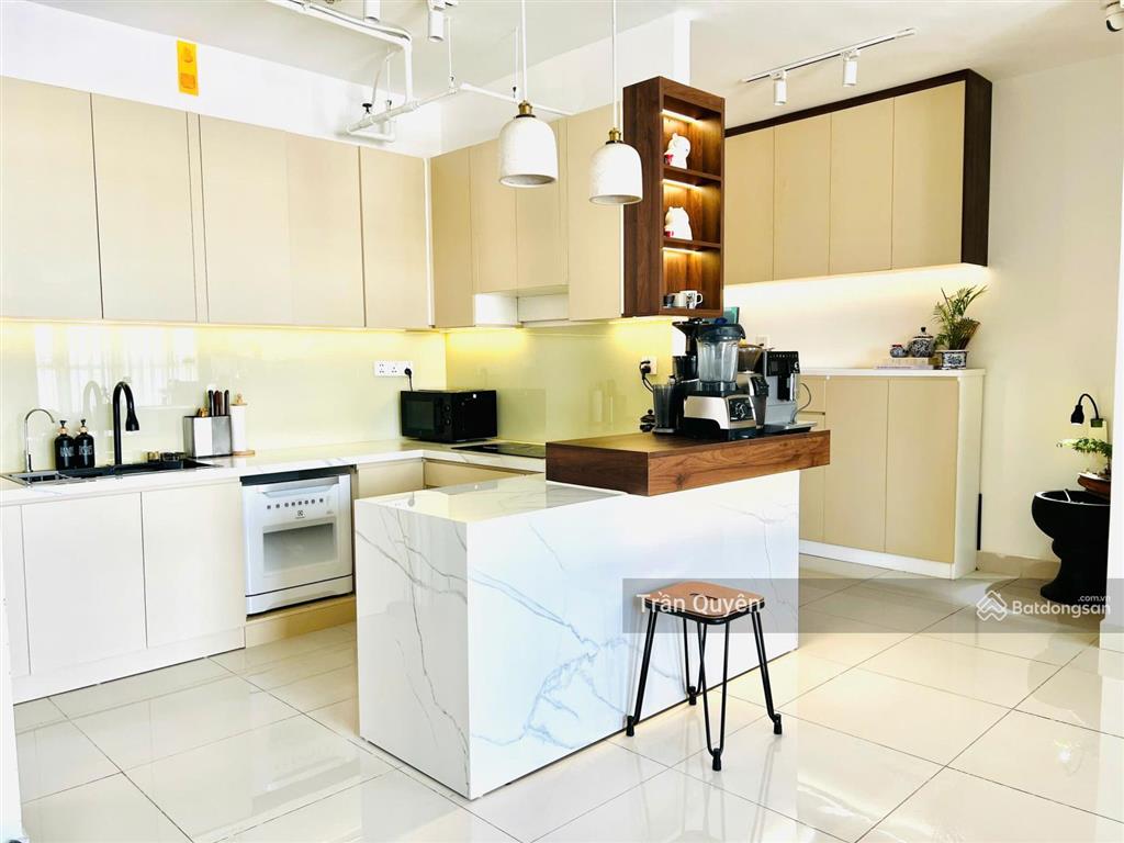 Tìm căn hộ 3 phòng diện tích lớn  giá tốt nhất 11.5 tỷ  sổ  ban công nội khu  hình thật 100%