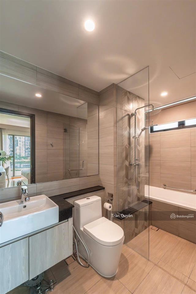 Căn hộ full nội thất  somerset 2pn  ban công đông nam  83m²  25tr/tháng  trống sẵn