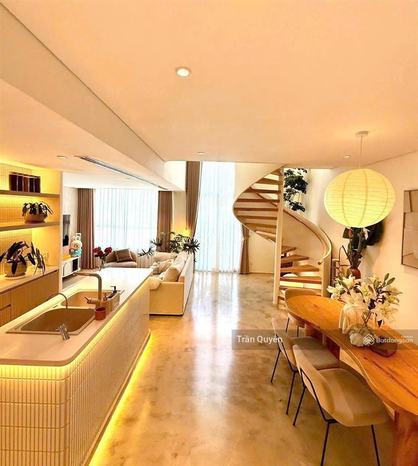 Duplex 2pn cực xinh, có guu  100m2 tầng cao  hướng đông nam  giá yêu thương 9.9 tỷ