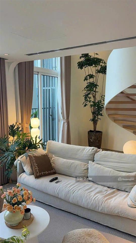 Duplex 2pn cực xinh, có guu  100m2 tầng cao  hướng đông nam  giá yêu thương 9.9 tỷ