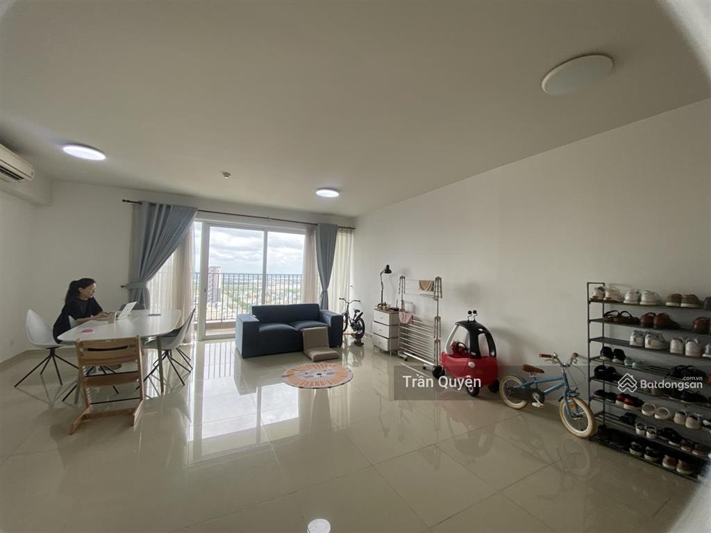 Căn hộ 3pn diện tích lớn  136m2 13 tỷ view sông, hình thật  nhà thật. tầng cao view sông thoáng
