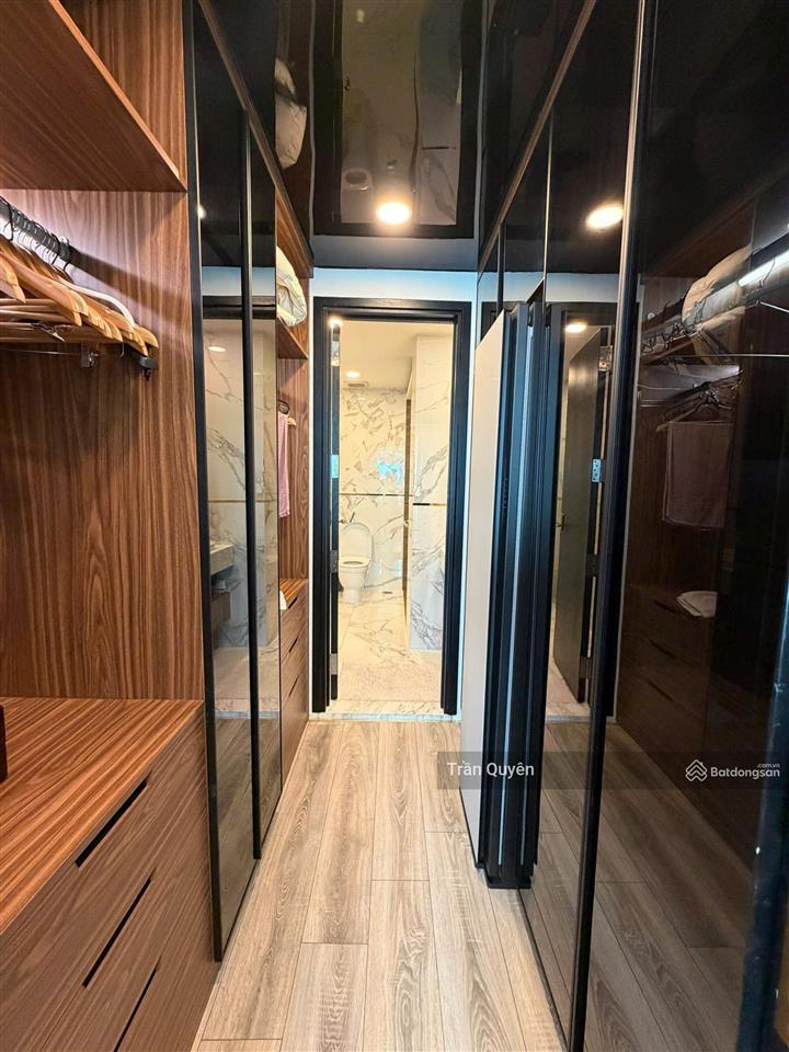 Toà nhà đẹp duplex 2pn guu xịn  giá bán 12 tỷ có thương lượng  sổ hồng  view landmark