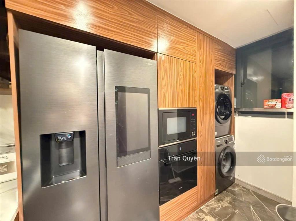 Toà nhà đẹp duplex 2pn guu xịn  giá bán 12 tỷ có thương lượng  sổ hồng  view landmark