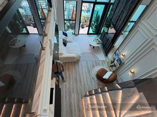 Toà nhà đẹp duplex 2pn guu xịn  giá bán 12 tỷ có thương lượng  sổ hồng  view landmark