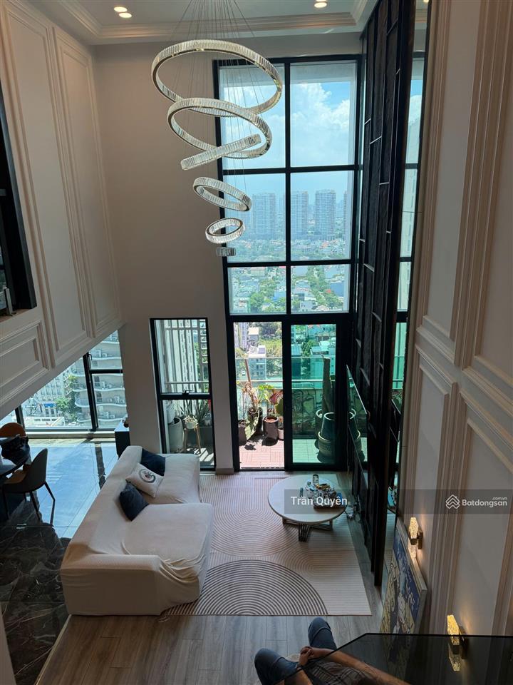 Toà nhà đẹp duplex 2pn guu xịn  giá bán 12 tỷ có thương lượng  sổ hồng  view landmark