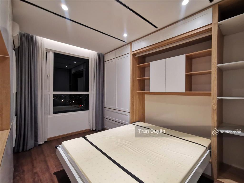Đã có sổ  1pn giá tốt hiện tại 6 tỷ thương lượng  full nội thất  xem nhà nhanh chóng