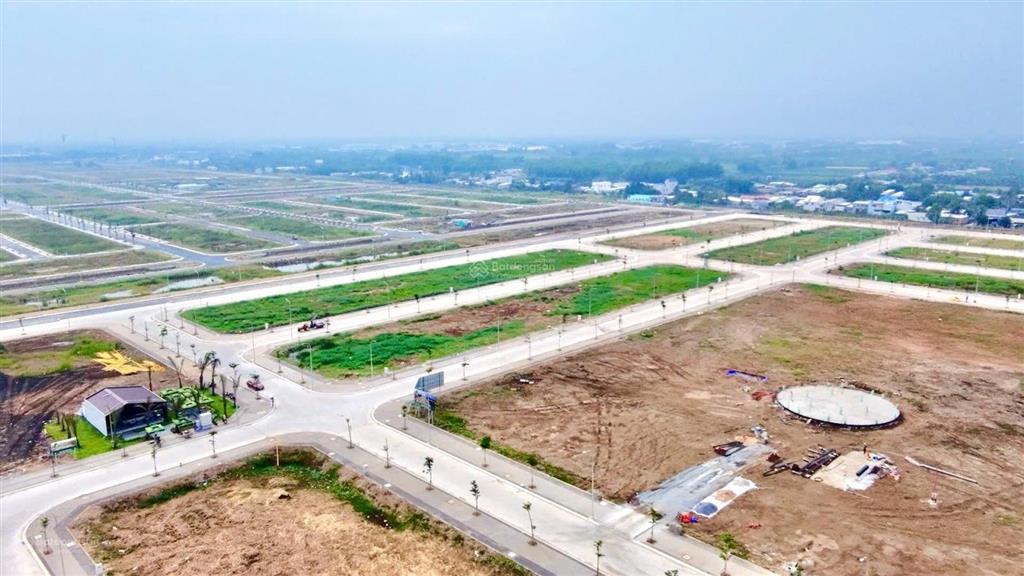 Duy nhất lô đối diện trung tâm thương mại dự án dragon eden, shr, chính sách tốt nhất thị trường