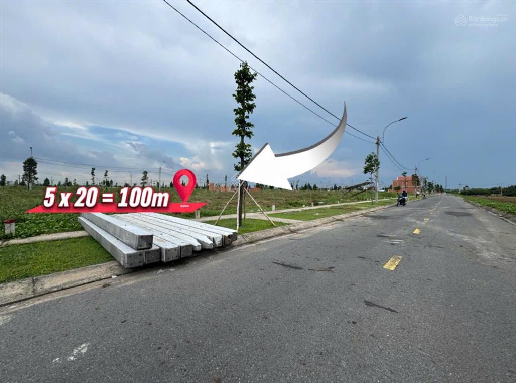 Chính chủ cắt lỗ bán gấp lô đất 100m2 tái định cư phú đông, chỉ 2 tỷ 700
