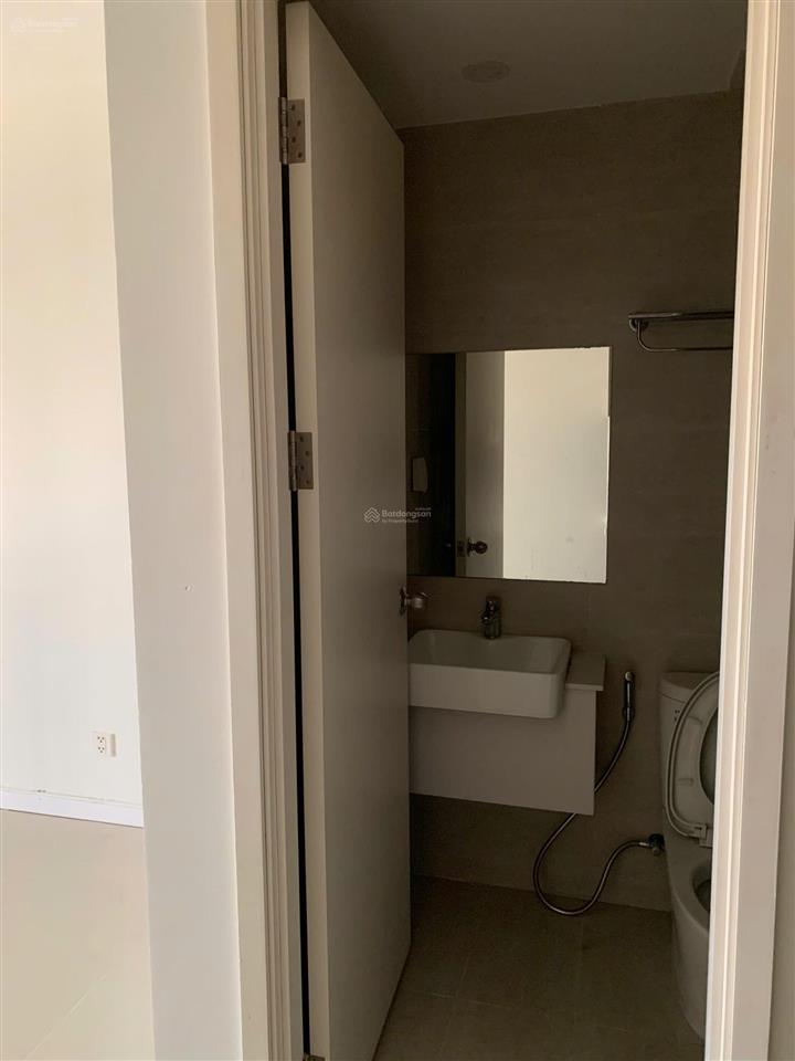 Cho thuê officetel lavida plus quận 7, 27m2, tầng thấp tiện làm văn phòng, giá chỉ 7 triệu/tháng