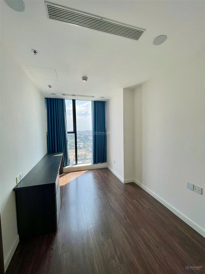 Bán căn 4pn sunshine sky city q7, 132m², sẵn hđ thuê 30tr/tháng, full nội thất giá 10.2 tỷ