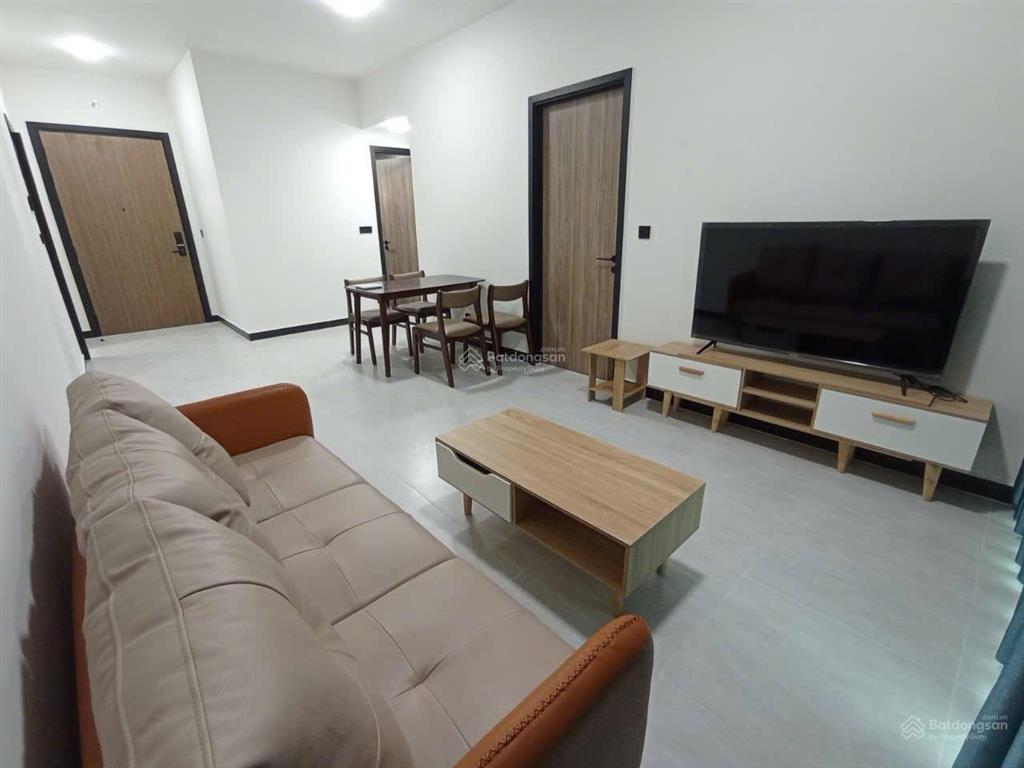 Cho thuê căn hộ de la sol quận 4, 86m2 2pn 2wc tầng cao, giá 26tr/tháng