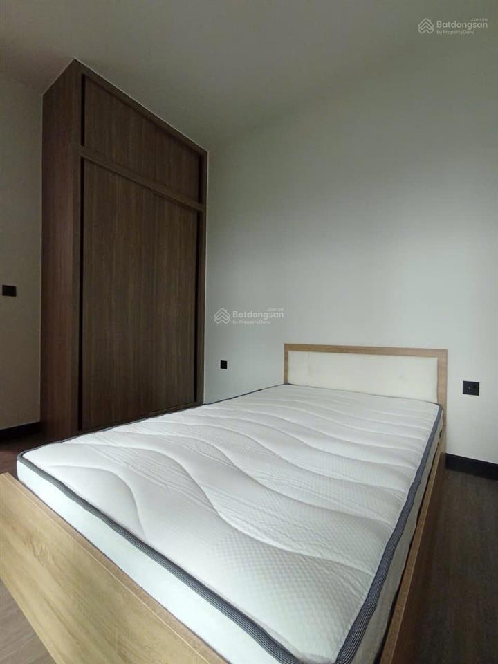 Cho thuê căn hộ de la sol quận 4, 86m2 2pn 2wc tầng cao, giá 26tr/tháng