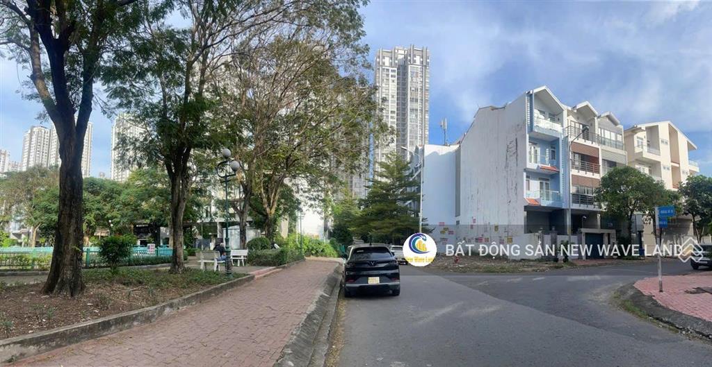 Cho thuê nhà kdc him lam quận 7, 5x20m 1 hầm 3 lầu, phù hợp làm vp/kinh doanh giá 50tr