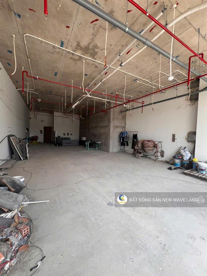 Bán shophouse aurora residences quận 8, 118m2 bàn giao thô, mặt tiền sông giá 6.45 tỷ