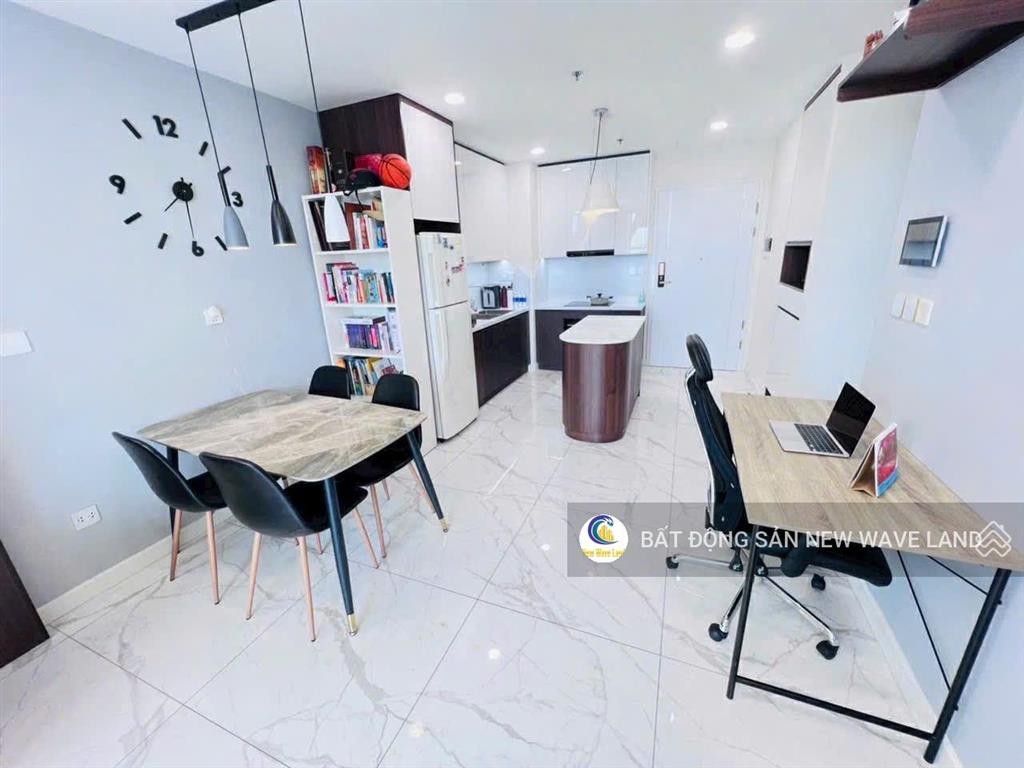 Chính chủ thuê căn hộ sunshine sky city q7, 70m2 2pn 2wc tầng cao full nt đẹp, giá chốt 17tr