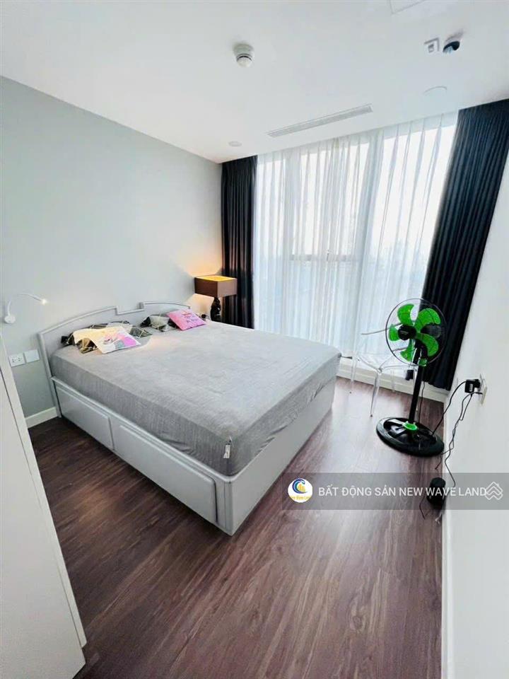 Chính chủ thuê căn hộ sunshine sky city q7, 70m2 2pn 2wc tầng cao full nt đẹp, giá chốt 17tr