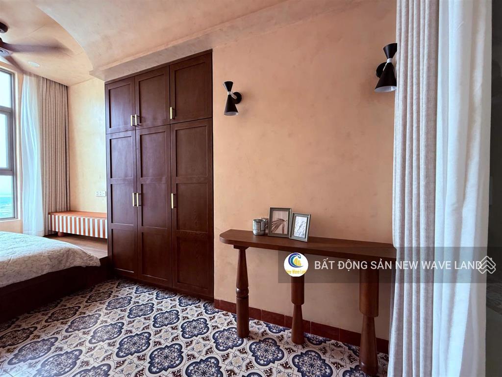 Cho thuê penthouse river panorama q7, 220m2 4pn 3wc tầng cao view sông trực diện, giá 80tr