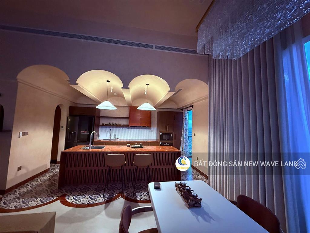 Cho thuê penthouse river panorama q7, 220m2 4pn 3wc tầng cao view sông trực diện, giá 80tr