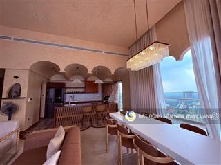 Cho thuê penthouse river panorama q7, 220m2 4pn 3wc tầng cao view sông trực diện, giá 80tr