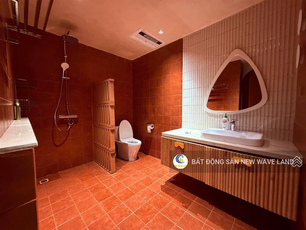 Cho thuê penthouse river panorama q7, 220m2 4pn 3wc tầng cao view sông trực diện, giá 80tr