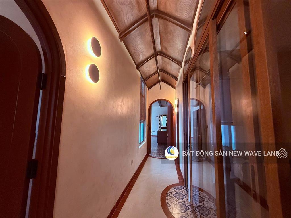 Cho thuê penthouse river panorama q7, 220m2 4pn 3wc tầng cao view sông trực diện, giá 80tr