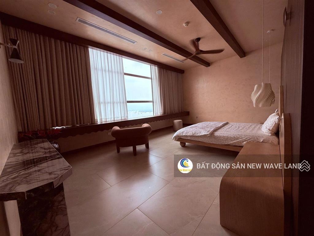 Cho thuê penthouse river panorama q7, 220m2 4pn 3wc tầng cao view sông trực diện, giá 80tr
