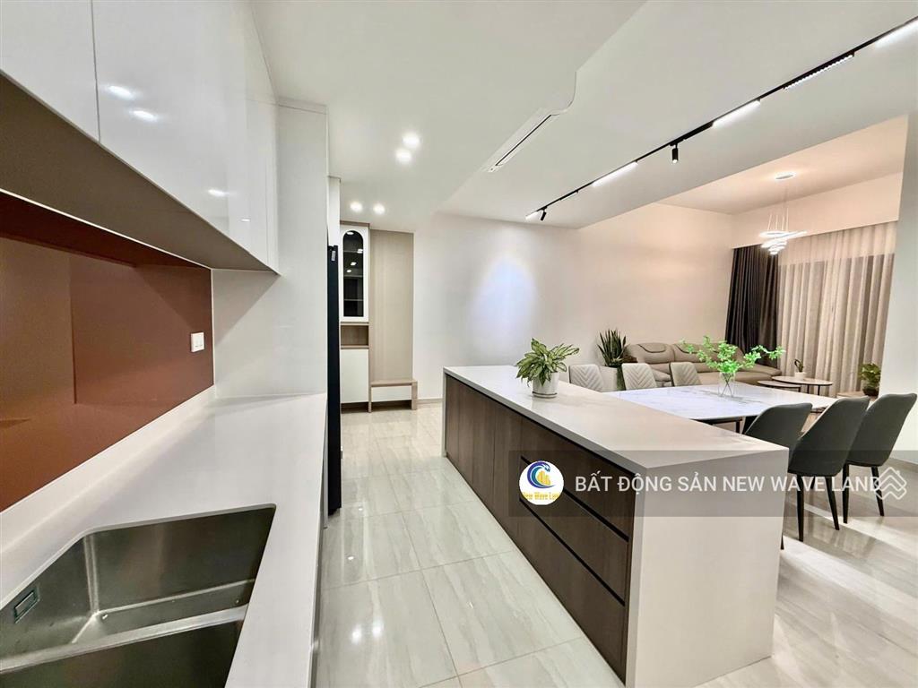 Cho thuê căn hộ 3pn the infiniti riviera point 122 m2, tầng cao full nt cao cấp, giá 47tr