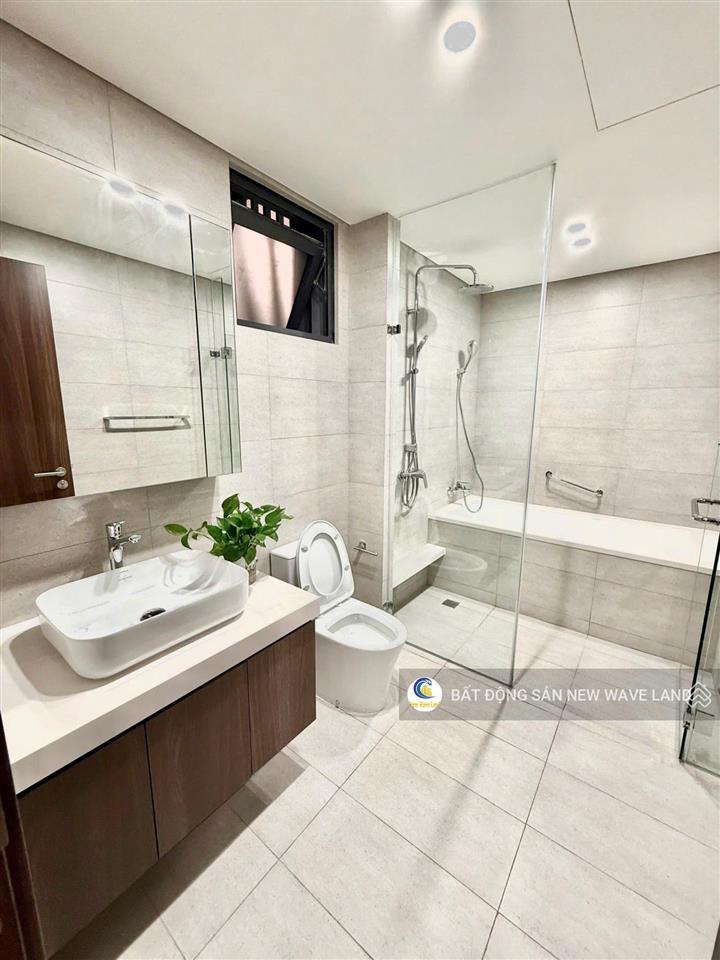 Cho thuê căn hộ 3pn the infiniti riviera point 122 m2, tầng cao full nt cao cấp, giá 47tr