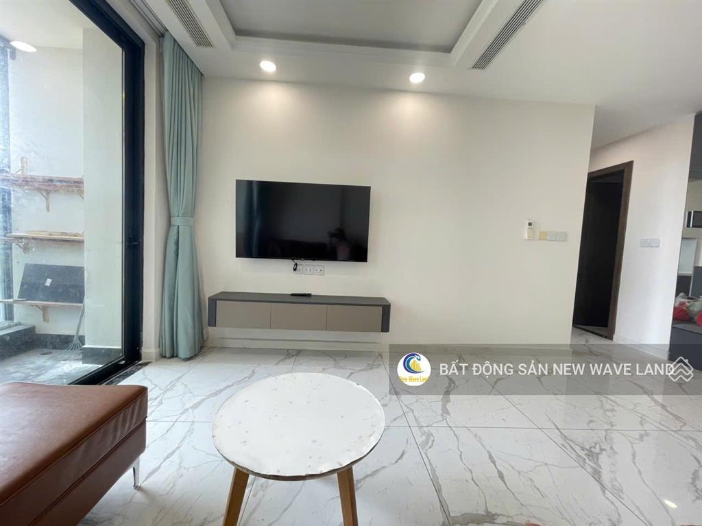 Cho thuê căn hộ sunshine sky city quận 7, 72m2, 2pn, 2wc, full nội thất cao cấp, giá 15tr/th.