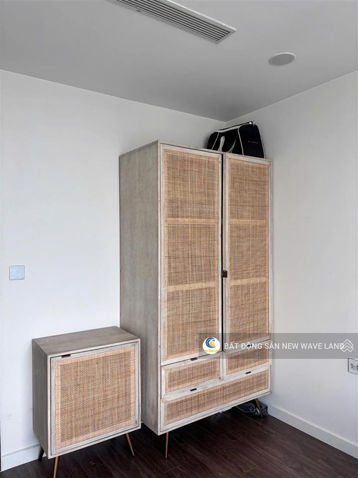 Cho thuê căn hộ sunshine sky city 4pn 132m2, full nội thất, nhà trống ở ngay  giá 29tr