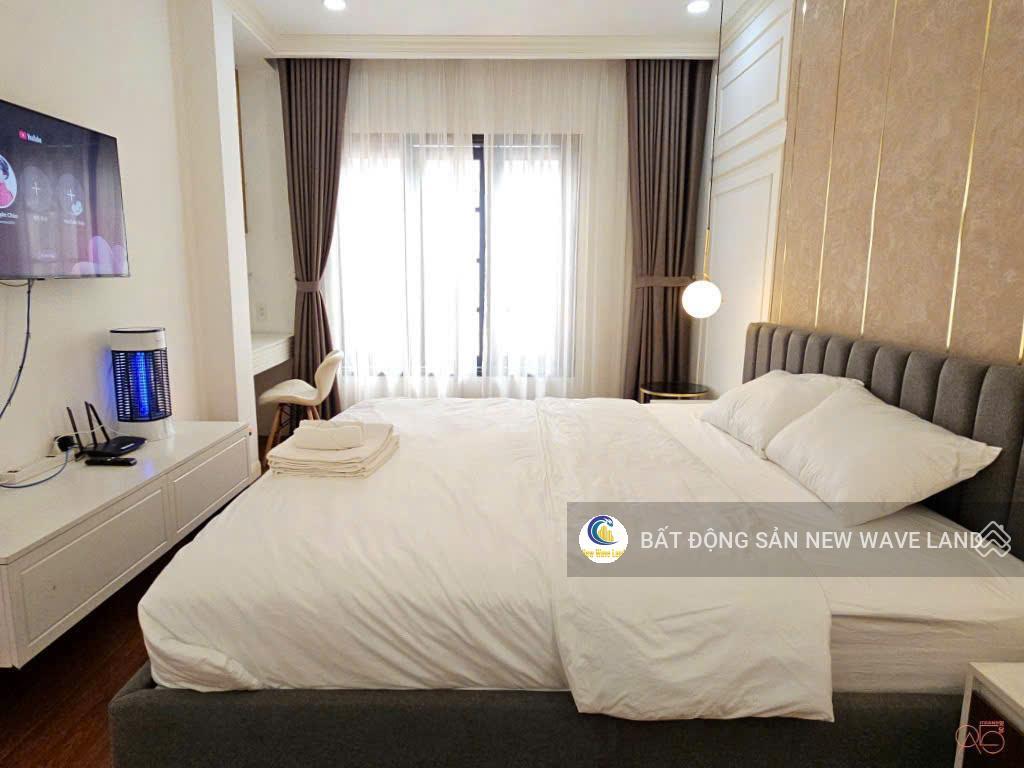 Cho thuê biệt thự nguyễn thị thập quận 7, 9x31m, 1 trệt 3 lầu, 6pn khép kín full nt  giá 100tr