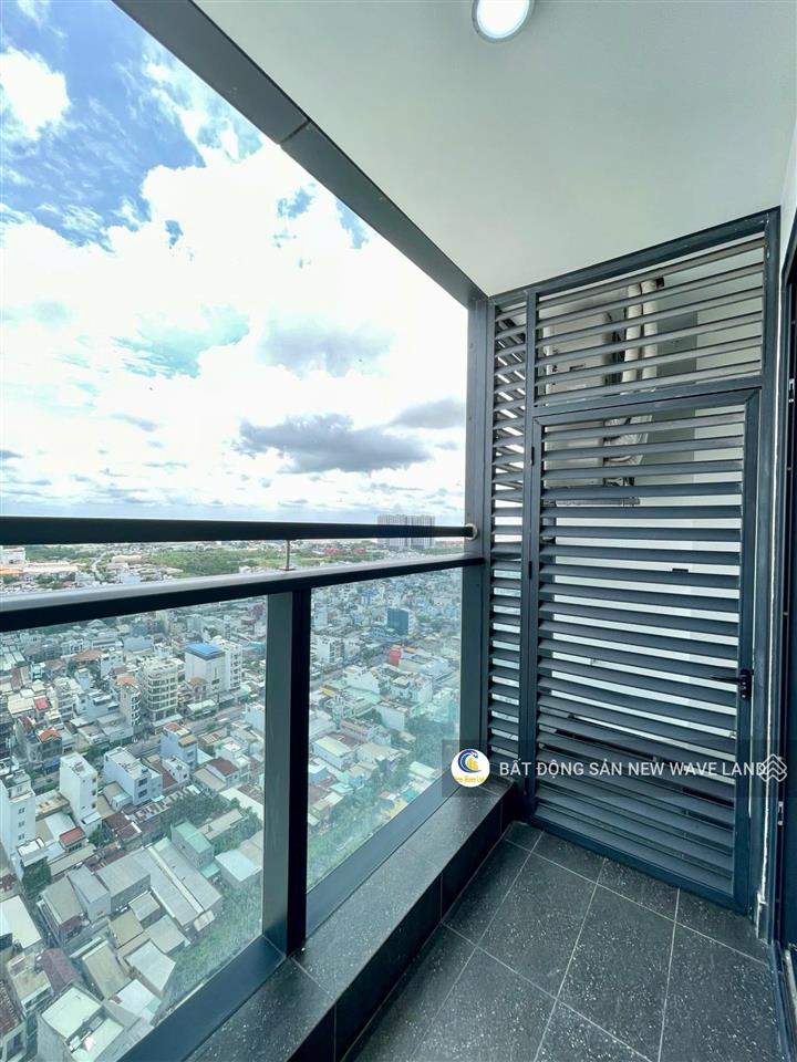 Chính chủ cho thuê căn hộ 2pn+1 tại sunshine sky city quận 7 giá tốt khu vực.
