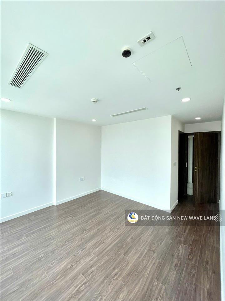 Chính chủ cho thuê căn hộ 2pn+1 tại sunshine sky city quận 7 giá tốt khu vực.