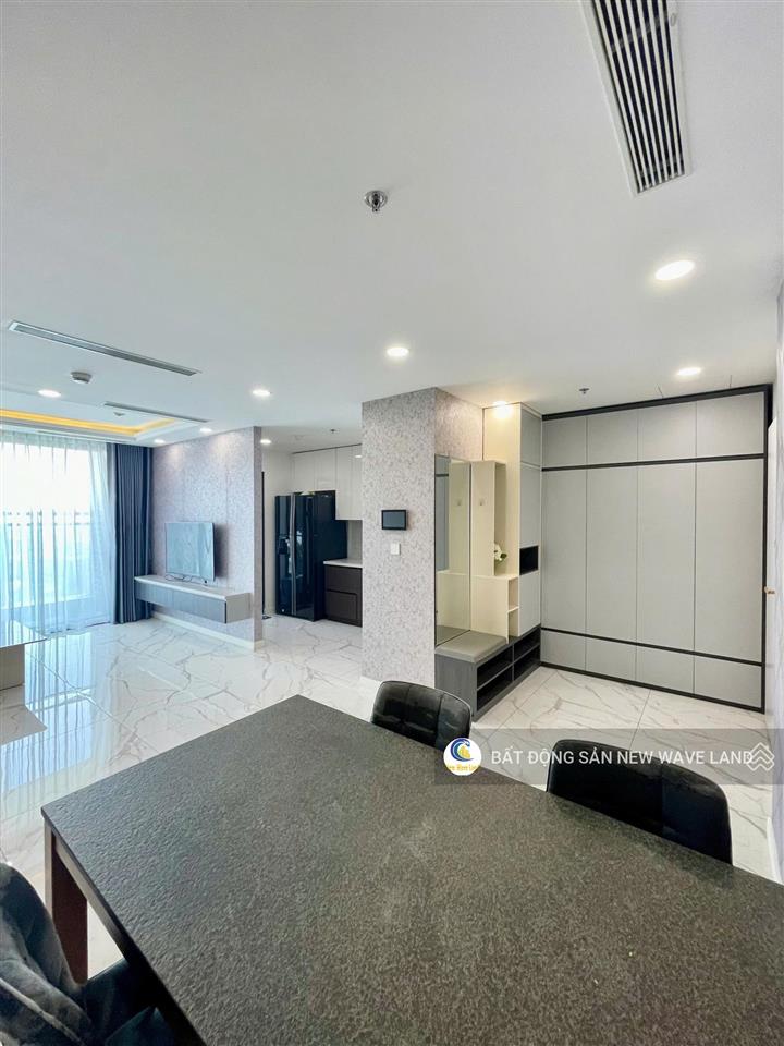 Bán căn hộ 4pn tháp a2 sunshine sky city quận 7  132m2 full nt  có hđ thuê 30tr/tháng  giá 10 tỉ