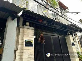Bán nhà bến vân đồn quận 4 diện tích 72m2 (5x16m) có sân thượng sổ hồng riêng giá 8 tỷ