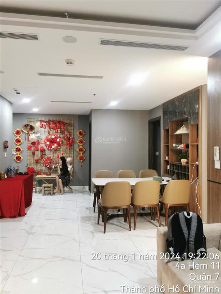 Chính chủ cho thuê căn hộ sunshine sky city, diện tích 102m2, 3pn, full nội thất, giá 30tr