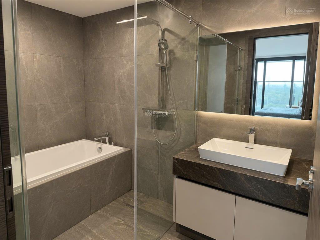 Cho thuê căn hộ sunshine diamond river quận 7  155m² 3pn full nội thất  30 tr/tháng