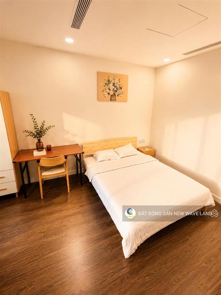 Bán căn hộ 2pn sunshine sky city tầng cao view phú mỹ hưng không chắn 5,5 tỷ